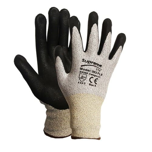 Oil Resistant Cut Level 3 Nitrile Foam Coated Gloves