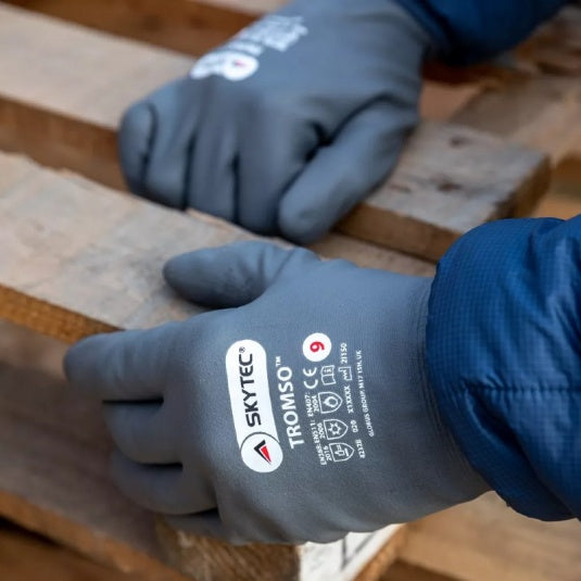 Skytec Tromso Lightweight Waterproof Thermal Work Gloves for Cold Conditions