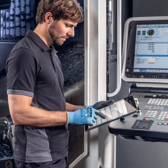 Uvex Phynomic C XG Flexible Touchscreen Grip Gloves for Oily Handling